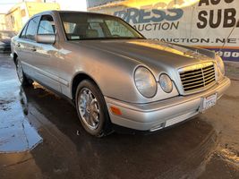 1999 Mercedes-Benz E-Class