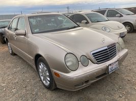 2000 Mercedes-Benz E-Class