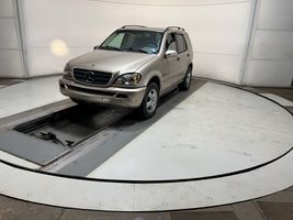 2003 Mercedes-Benz M-Class