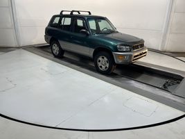 2000 Toyota RAV4