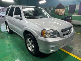 2005 Mazda Tribute