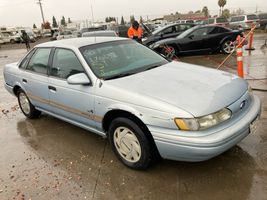 1993 Ford Taurus