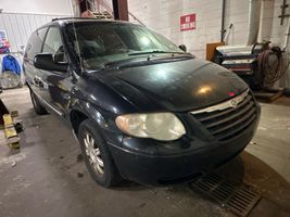 2006 Chrysler Town and Country