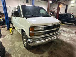 2002 Chevrolet Express