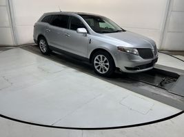 2014 Lincoln MKT