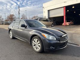 2011 Infiniti M37