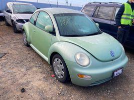 1998 VOLKSWAGEN New Beetle