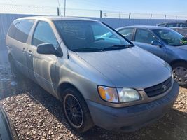 2001 Toyota Sienna