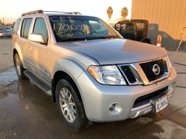 2008 NISSAN Pathfinder