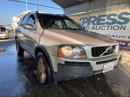 2004 Volvo XC90