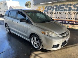 2007 Mazda MAZDA5