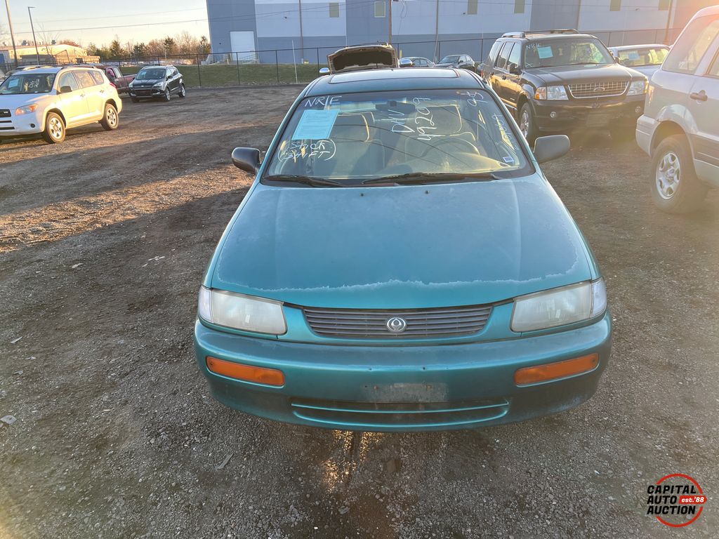 1995 MAZDA PROTEGE 5