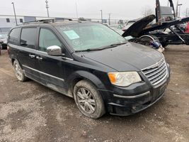 2010 Chrysler Town and Country