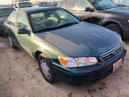 2000 Toyota Camry