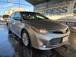 2013 Toyota Avalon Hybrid