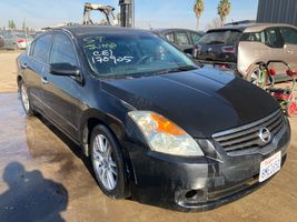 2009 NISSAN Altima