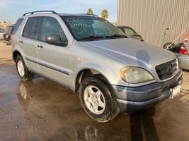 1998 Mercedes-Benz M-Class