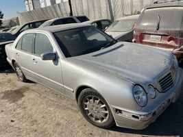 2000 Mercedes-Benz E-Class