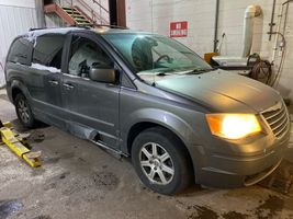 2010 Chrysler Town and Country