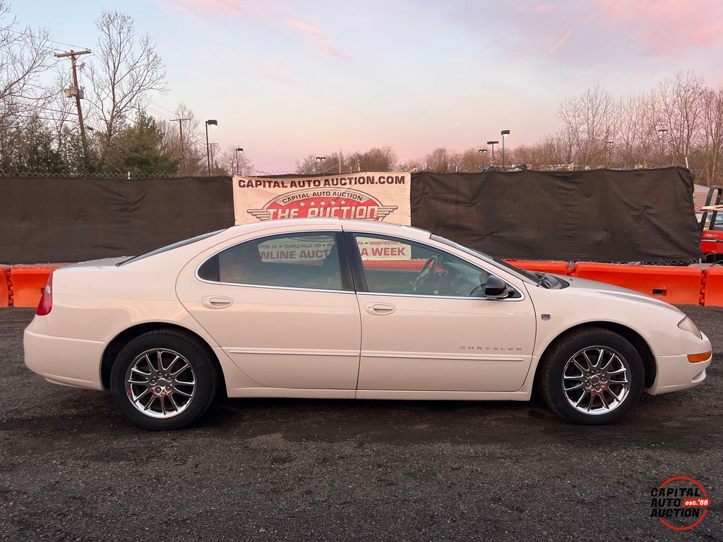 2001 Chrysler 300M 17