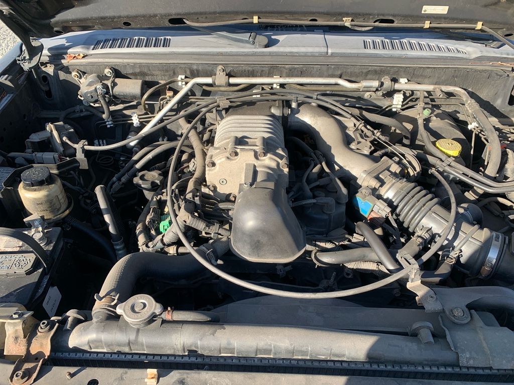 2002 NISSAN Xterra 9
