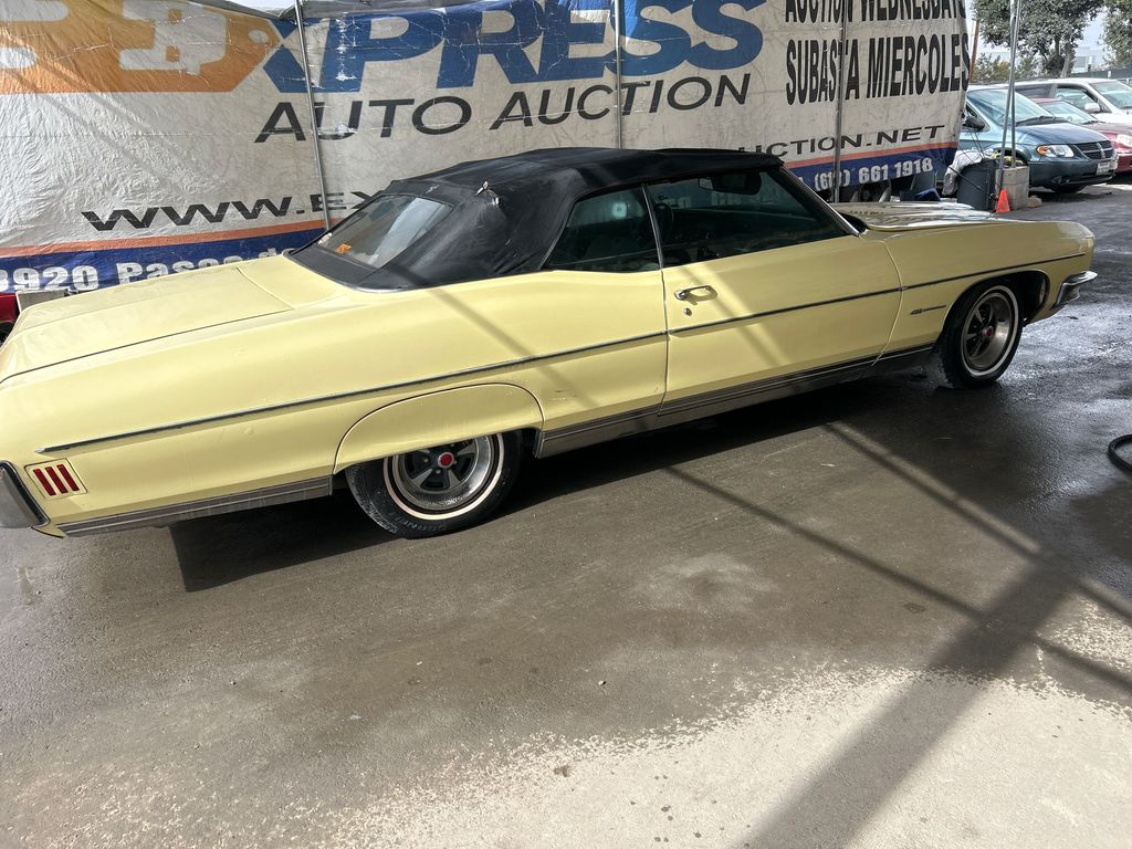 1970 Pontiac Bonneville 11