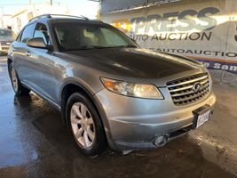 2004 Infiniti FX35