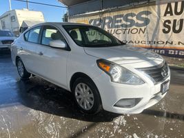 2016 NISSAN Versa