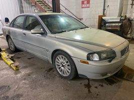 2004 Volvo S80