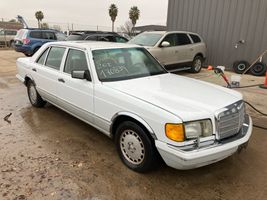 1991 Mercedes-Benz 300-Class