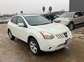 2009 NISSAN Rogue