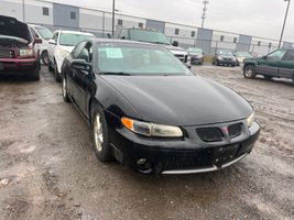 2002 Pontiac GRAND-PRIX