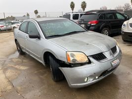 2004 Mitsubishi GALANT