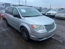 2010 Chrysler Town and Country