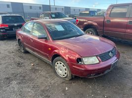 1999 VOLKSWAGEN Passat