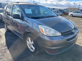 2004 Toyota Sienna