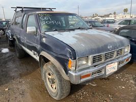 1993 NISSAN Truck