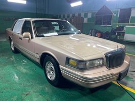 1996 Lincoln Town Car