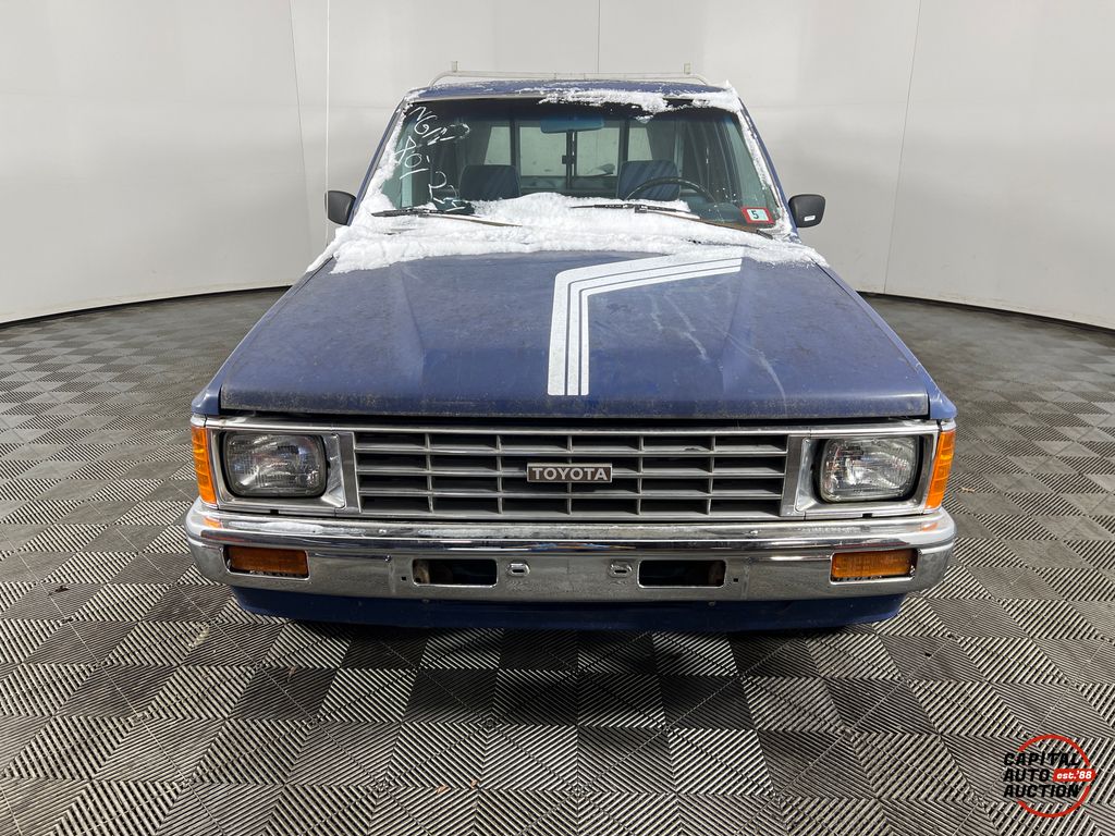 1984 TOYOTA PICKUP 5