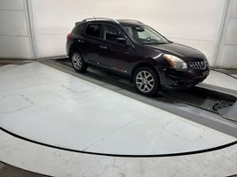 2011 NISSAN Rogue