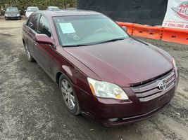 2005 Toyota Avalon