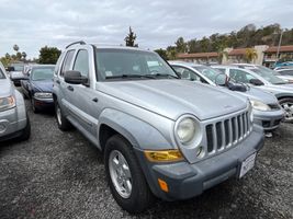 2007 JEEP Liberty