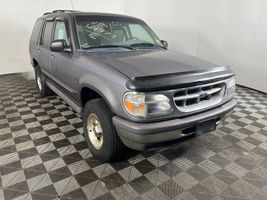 1996 Ford Explorer