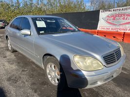 2001 Mercedes-Benz S-Class