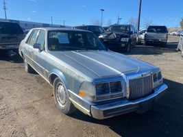 1985 Lincoln Continental