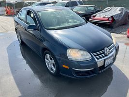 2009 VOLKSWAGEN JETTA