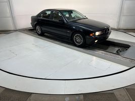 2002 BMW 5 Series