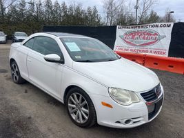 2011 VOLKSWAGEN Eos