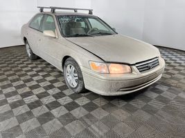 2000 Toyota Camry