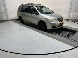 2005 Mazda MPV